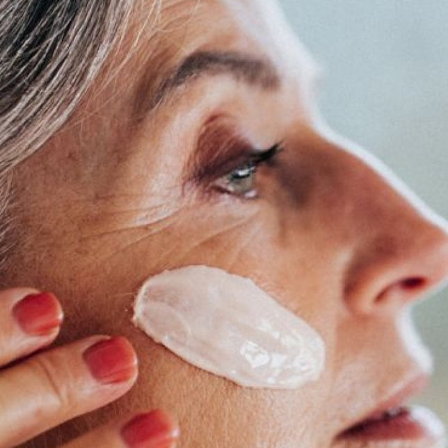 Les soins indispensables pour raffermir l’ovale du visage
