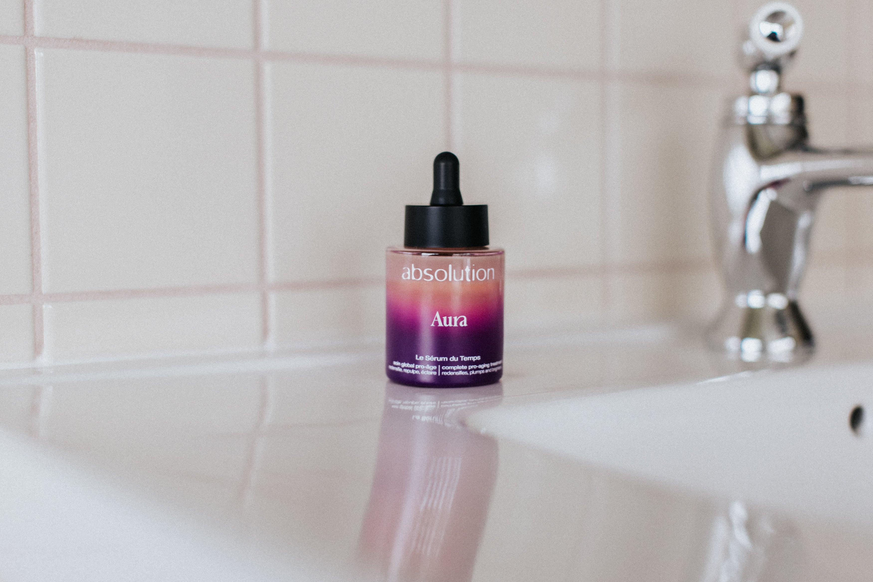Why include a pro-age serum in your skincare routine? 
