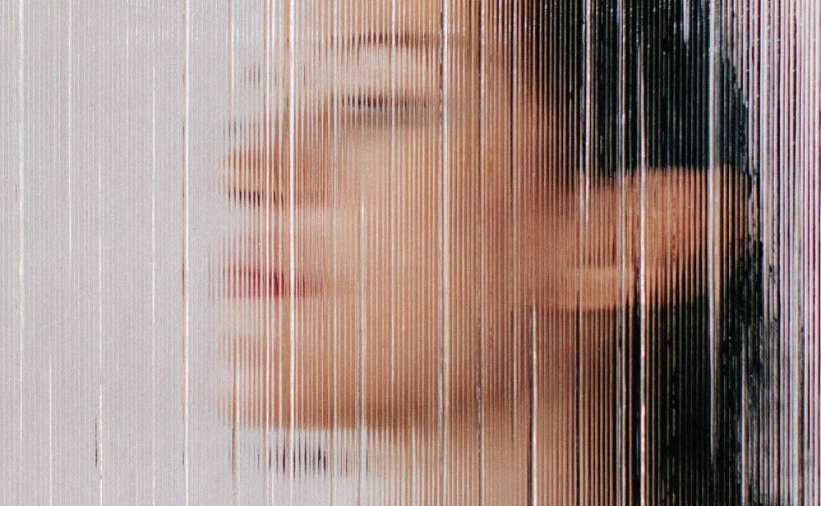 Peau mixte déshydratée et pores dilatés, que faire ?