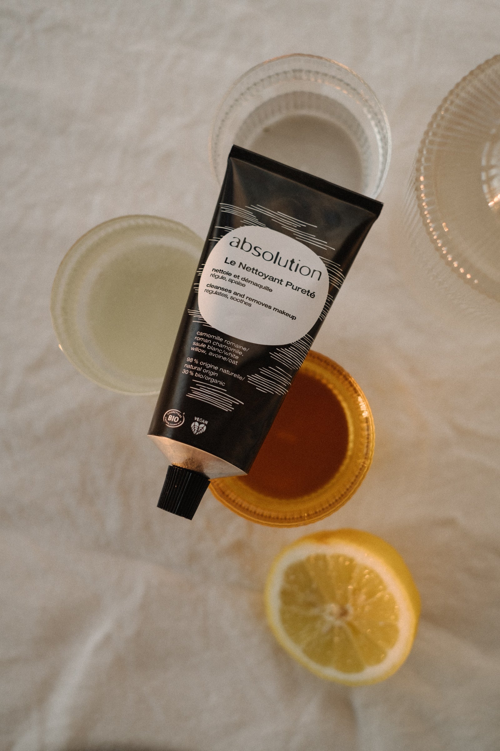 AHA / BHA : différences et actions pour votre peau