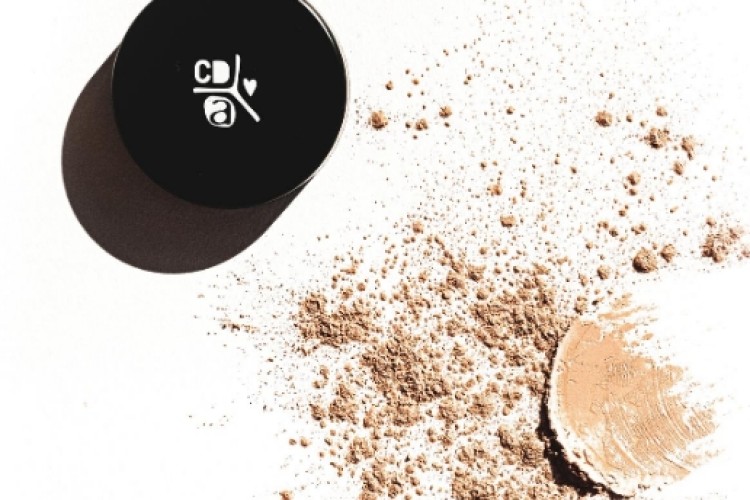 Why choose a certified-organic mineral powder?