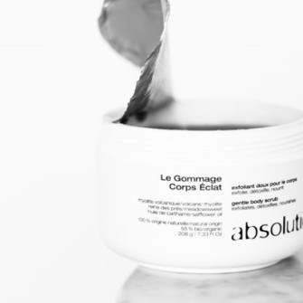 Les secrets du gommage pour le corps pour avoir la peau douce...