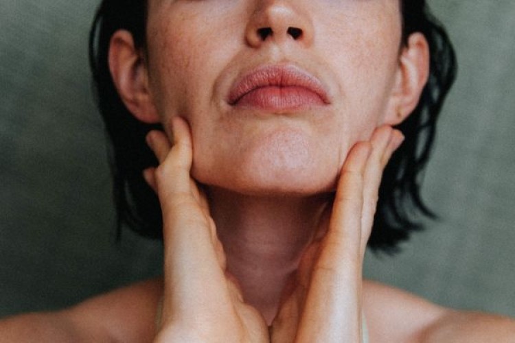 Quels sont les effets de l’huile de coco sur la peau ?