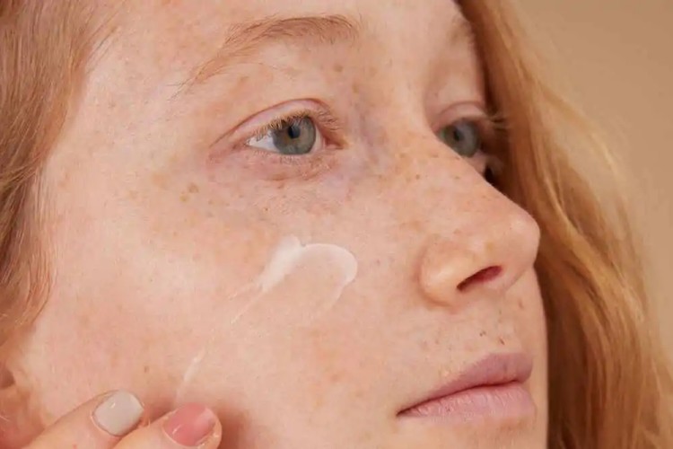 Quelles huiles visage contre l’acné ?