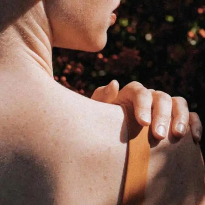 Peau sèche : quelle huile visage choisir ?