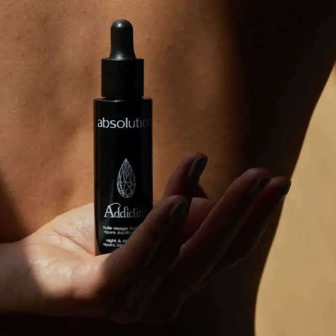 Huile de soin visage : un geste beauté incontournable | Absolution
