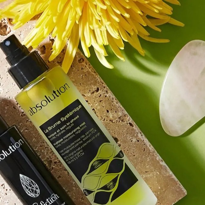 Gua Sha for the face | Absolution